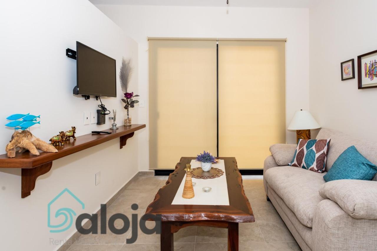 Ideal Estudios Calidos Y Acogedores Cancun Exterior photo